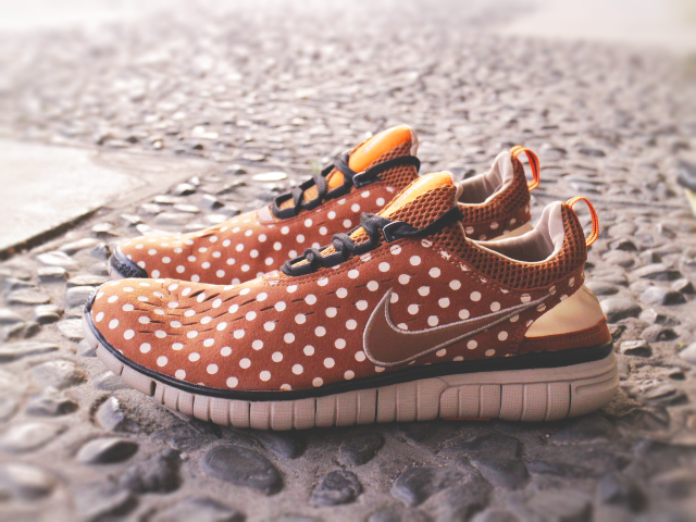 NIKE FREE 5.0 AP “POLKA DOT/HAZELNUT” - 02