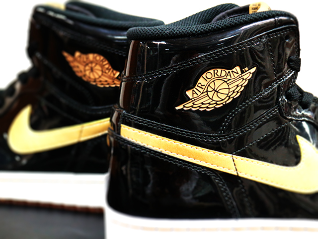 AIR JORDAN 1 RETRO HIGH OG “PATENT BLACK/METALLIC GOLD” - 04