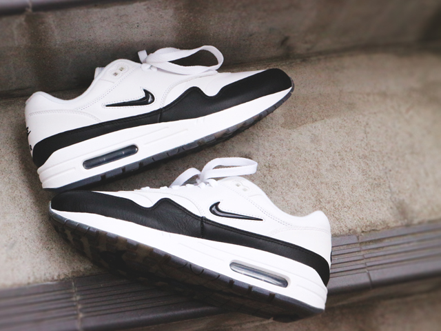 AIR MAX 1 PREMIUM SC “Jewel Swoosh” WHITE/BLACK - 05