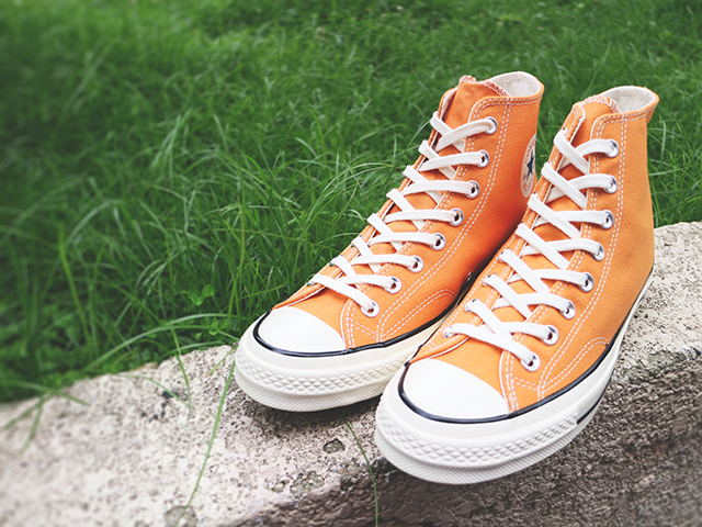 CHUCK TAYLOR ALL STAR 70 HI “ORANGE/EGRET” - 01