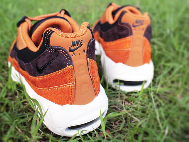 WMNS AIR MAX 95 LX “EMBOSSED FUR/PONY HAIR” - 05