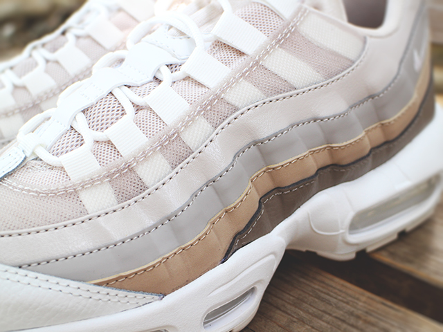 WMNS AIR MAX 95 “DESERT SAND” - 03