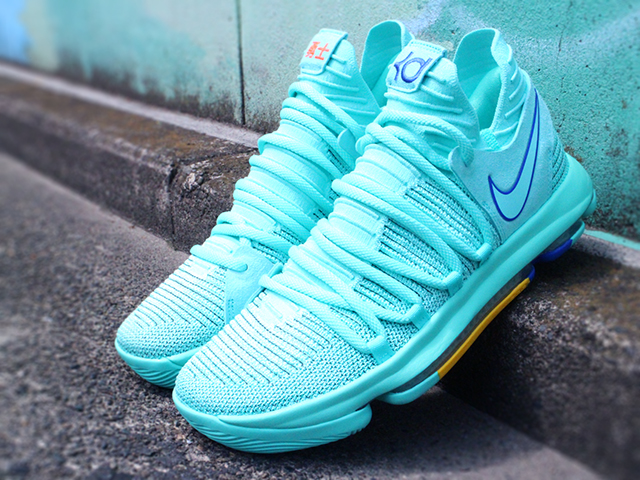 ZOOM KD 10 “CITY EDDITION/HYPER TURQUOISE” - 01