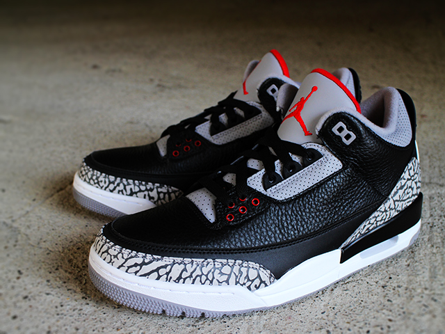 AIR JORDAN 3 RETRO OG “BLACK/FIRE RED-CEMENT 2018” - 01