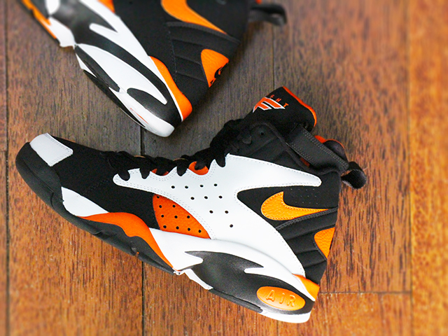 AIR MAESTRO 2 LTD “RUSH ORANGE” - 02