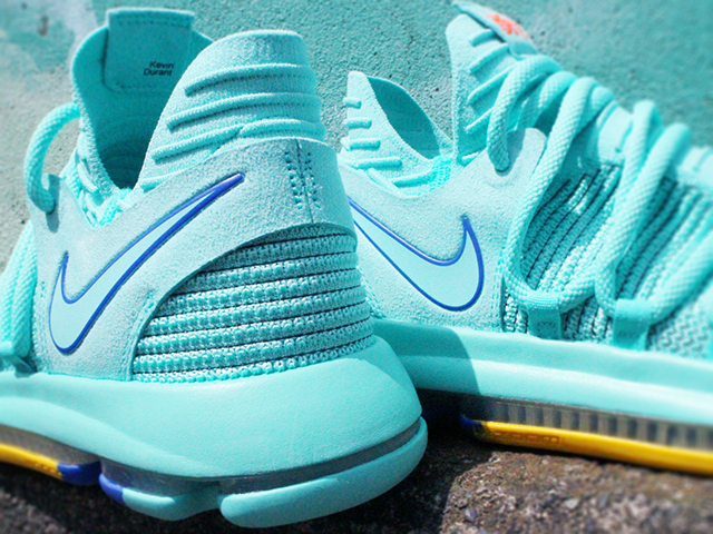 ZOOM KD 10 “CITY EDDITION/HYPER TURQUOISE” - 04