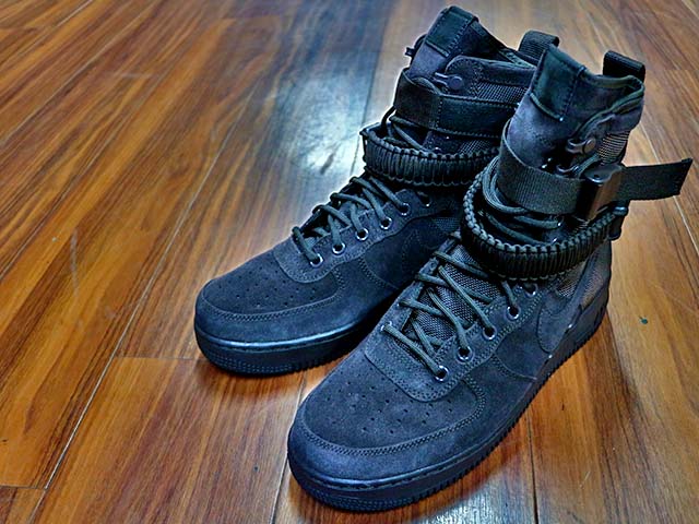 SPECIAL FIELD AIRFORCE 1 “VELVET BROWN” - 01