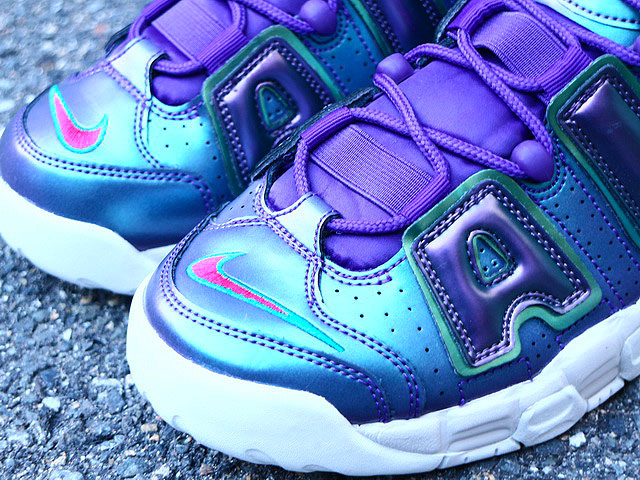 AIR MORE UPTEMPO SE (GS) “IRIDESCENT PURPLE” - 02