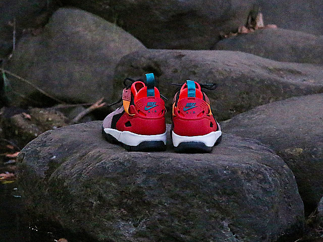 AIR REVADERCHI 2018 “GYM RED/GEODE TEAL” - 02