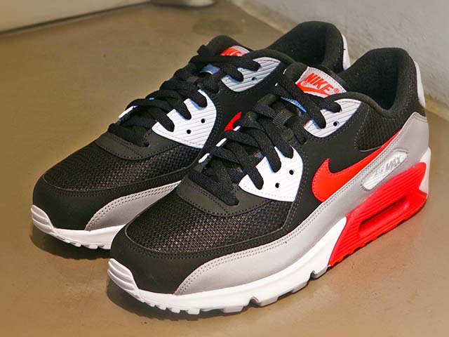 AIR MAX 90 ESSENTIAL “WOLF GREY/BRIGHT CRIMSON-BLACK” - 01