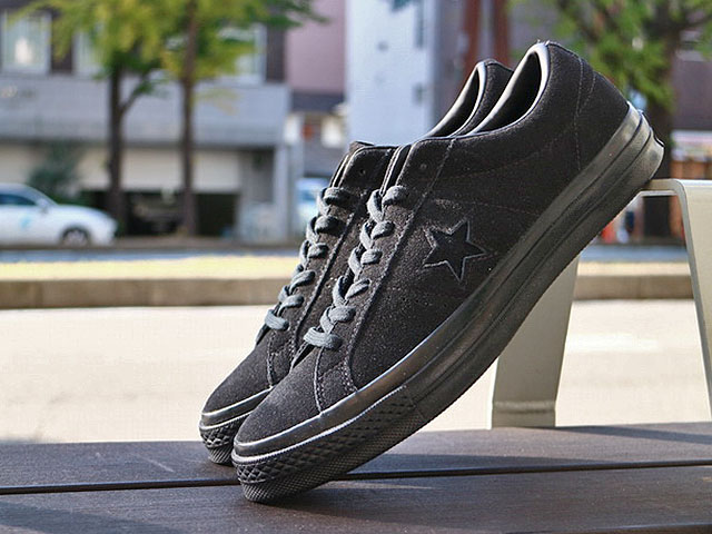 CONVERSE ONE STAR OX “BLACK SUEDE” - 01