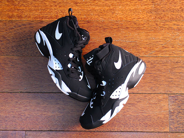 AIR MAESTRO 2 LTD “BLACK/WHITE” - 04