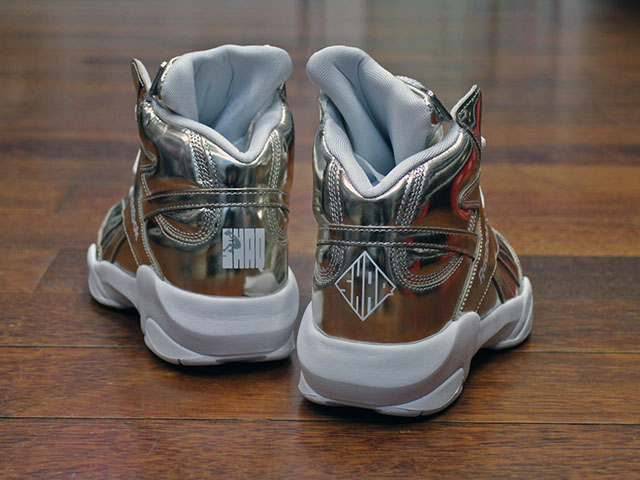 SHAQ ATTAQ “PLATINUM” - 04