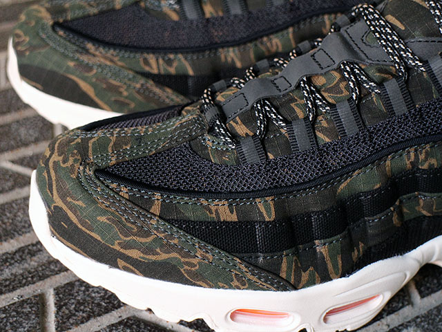 AIR MAX 95 “CARHARTT WIP” - 03