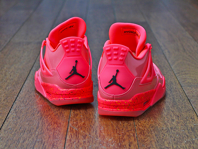 WMNS AIR JORDAN 4 RETRO NRG “HOT PUNCH” - 03