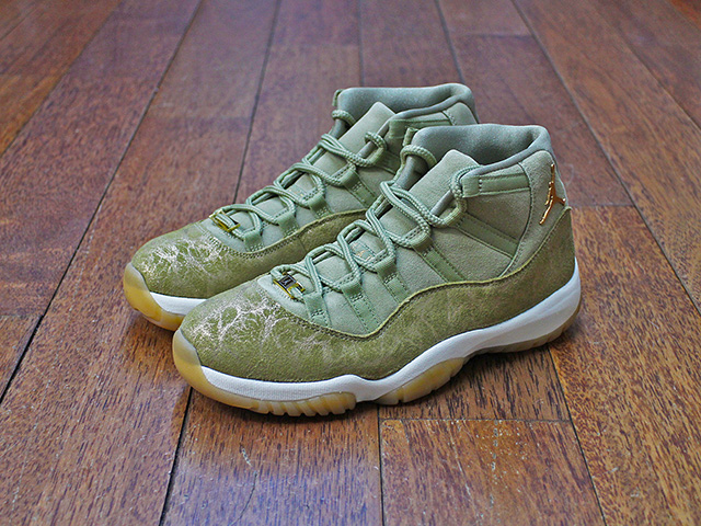 WMNS AIR JORDAN 11 RETRO “OLIVE LUX” - 03