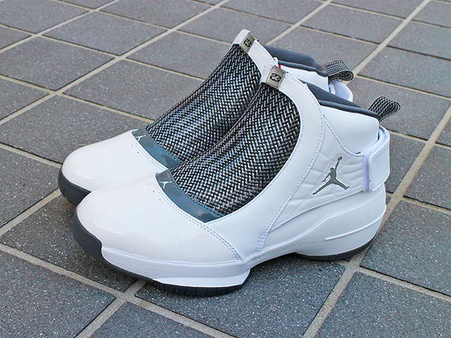 AIR JORDAN 19 RETRO “FLINT GREY/MELO” - 02