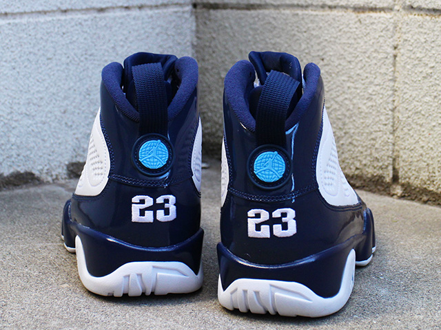 AIR JORDAN 9 RETRO “UNC” - 04