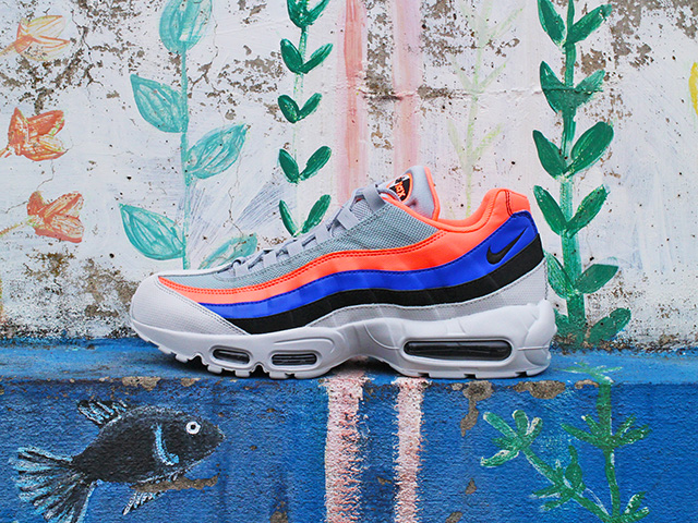 AIR MAX 95 ESSENTIAL “PURE PLATINUM/BLACK/MANGO” - 02