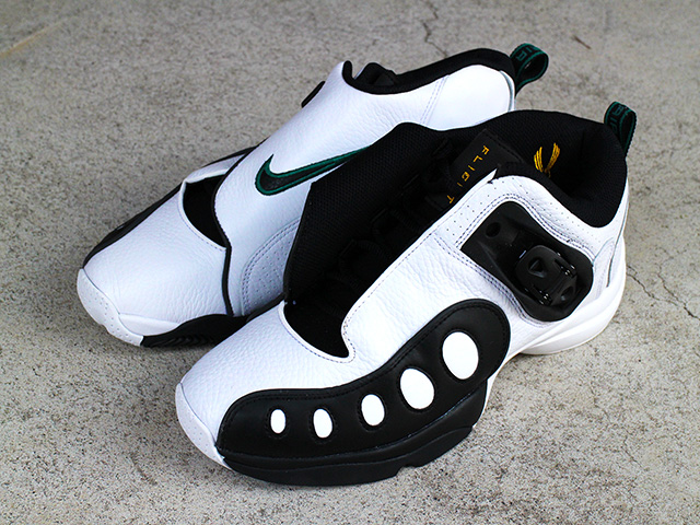 ZOOM GP “WHITE/BLACK” - 03