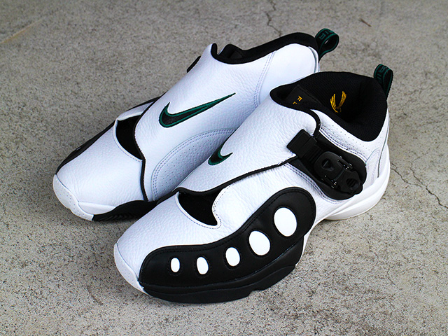 ZOOM GP “WHITE/BLACK” - 02