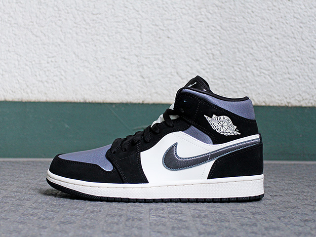AIR JORDAN 1 MID SPECIAL EDITION “BLACK SATIN” - 01