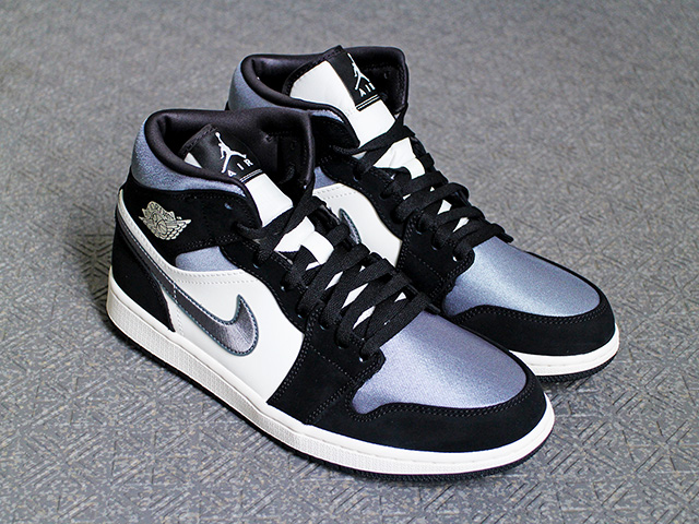 AIR JORDAN 1 MID SPECIAL EDITION “BLACK SATIN” - 02