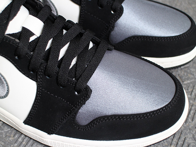 AIR JORDAN 1 MID SPECIAL EDITION “BLACK SATIN” - 04