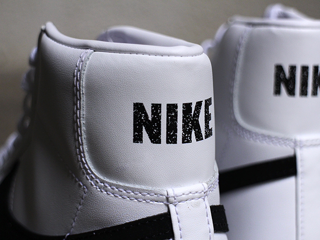 BLAZER MID 77 VINTAGE “WHITE/BLACK” - 04