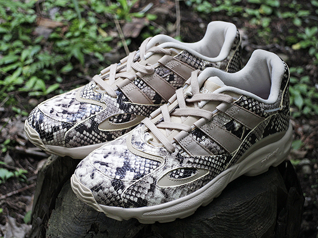 LXCON 94 “SNAKESKIN” - 02