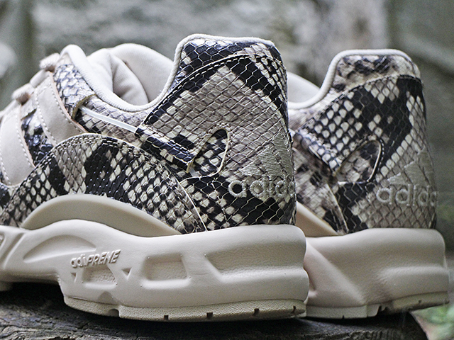 LXCON 94 “SNAKESKIN” - 04