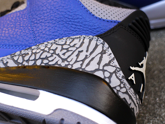 AIR JORDAN 3 RETRO “VARSITY ROYAL” - 03