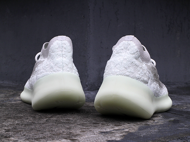 YEEZY BOOST 380 “CALCITE GLOW” - 04