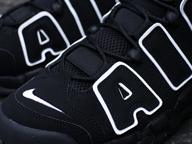 AIR MORE UPTEMPO “BLACK/WHITE 2020” - 03