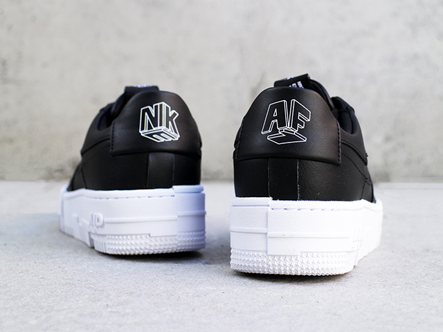 WMNS AIR FORCE 1 PIXEL “BLACK/WHITE” - 05