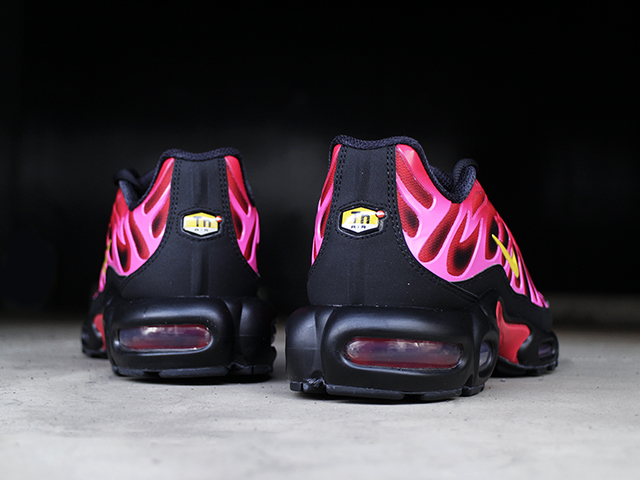 AIR MAX PLUS TN/SUPREME - 05