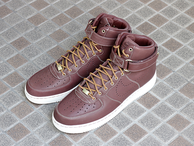 AIR FORCE 1 HIGH PREMIUM LE “WORK BOOTS” RED - 02