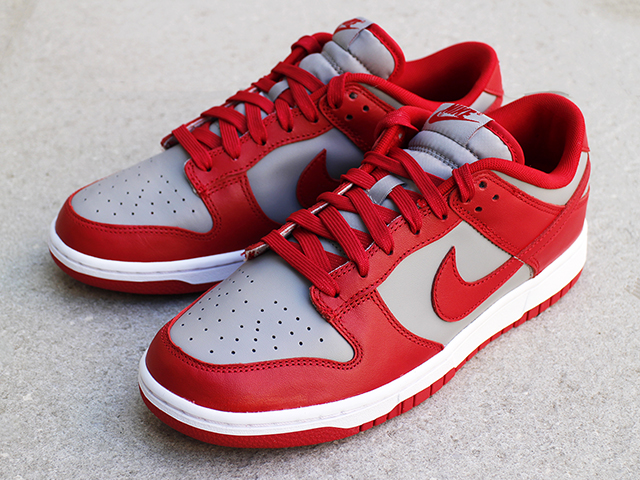 DUNK LOW RETRO “UNLV” - 02