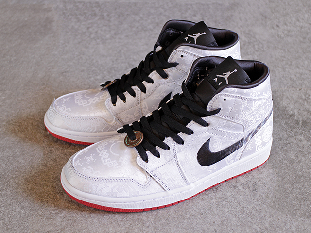 AIR JORDAN 1 MID SE FEARLESS “CLOT” - 02