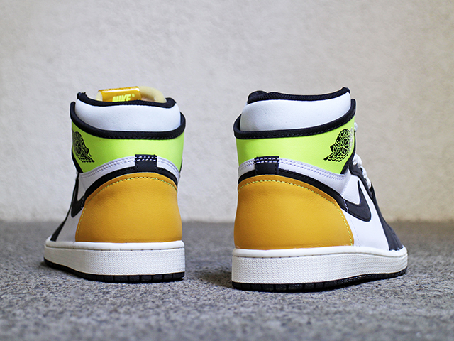 AIR JORDAN 1 RETRO HIGH OG “VOLT/UNIVERSITY GOLD” - 05