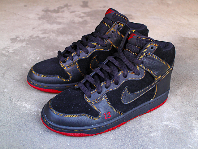 DUNK HIGH PRO SB “UNLUCKY 13” - 01