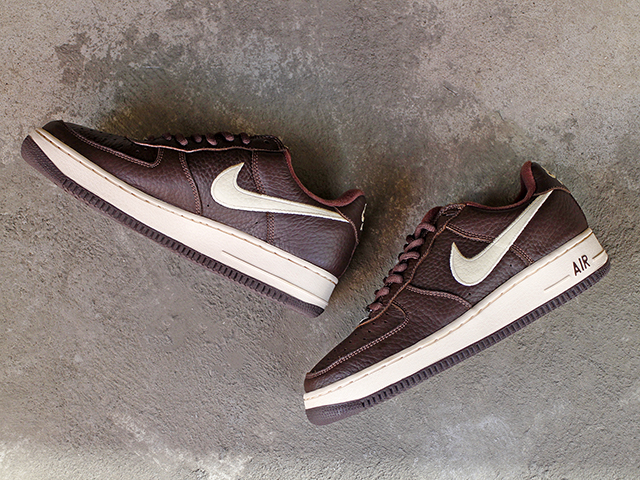 AIR FORCE 1 LOW “CHOCOLATE/LIGHT STRAW” 2001 - 05