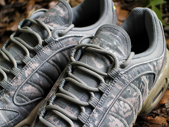 AIR MAX TAILWIND 4 SP “DIGI CAMO” - 02