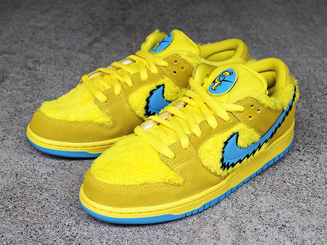 SB DUNK LOW PRO QS “GRATEFUL DEAD/YELLOW BEAR” - 01