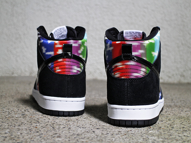 SB DUNK HIGH PRO “TEST PATTERN” - 05