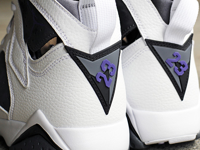 AIR JORDAN 7 RETRO “FLINT 2021” - 04