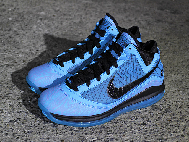 LEBRON 7 QS “NBA ALLSTAR GAME 2010” - 01