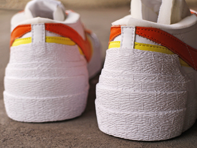 BLAZER LOW “SACAI” WHITE/MAGMAORANGE - 05