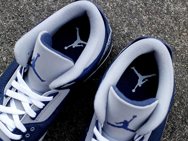 AIR JORDAN 3 RETRO “HOYAS” - 03