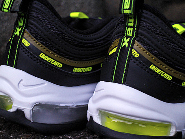 AIR MAX 97 “UNDFTD” BLACK/VOLT - 05